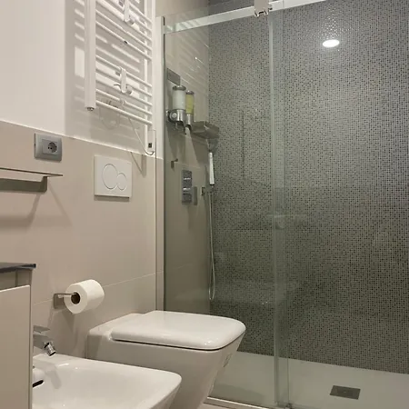 Modern Flat Historical Center Colonne San Lorenzo Navigli * Milán